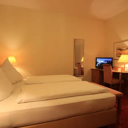 Alexa Hotel 3*