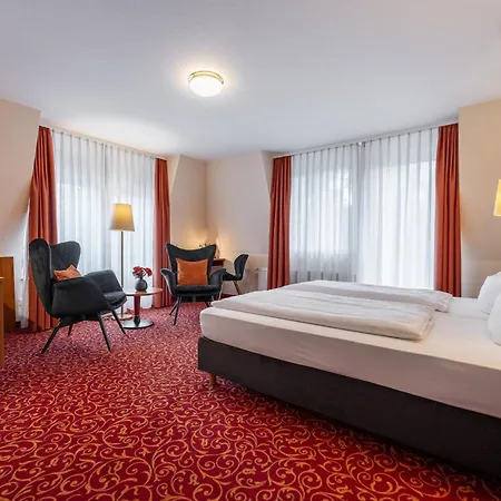Hotel Alexa 3*
