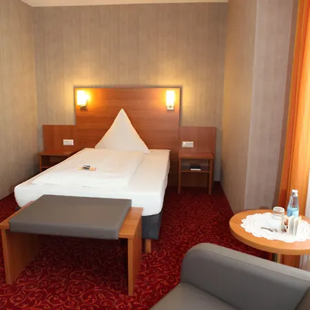Alexa Hotel 3*