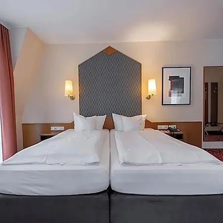 Alexa Hotel