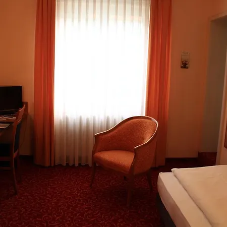 Hotel Alexa 3*