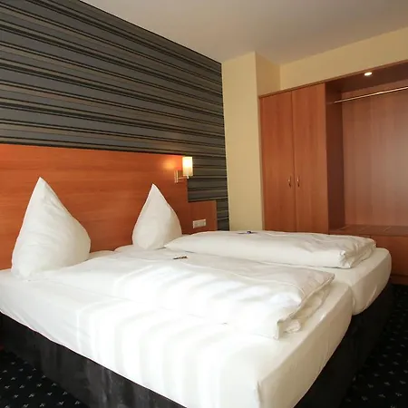 Alexa Hotel 3*