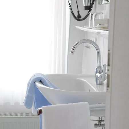 Отель Alexa Бад-Мергентхайм